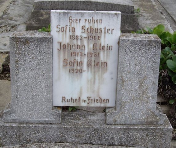 Klein Johann 1913-1981 Grabstein